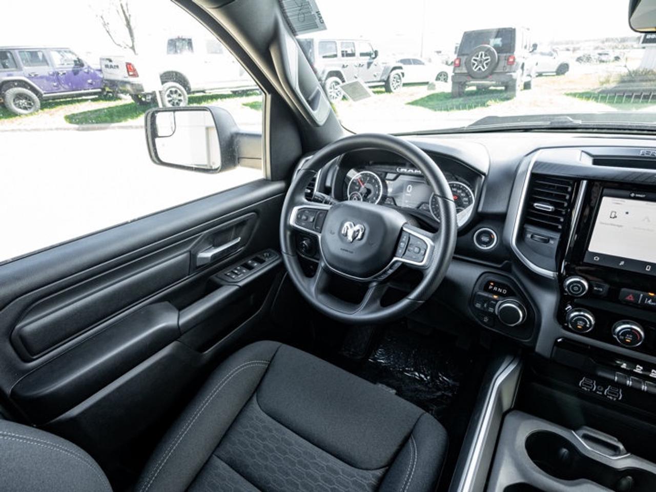 2026 RAM 1500 Express Photo