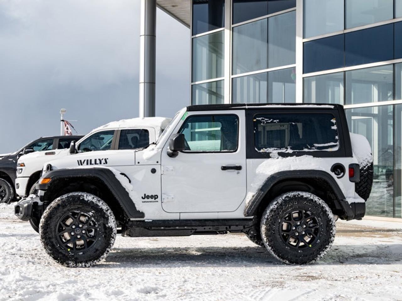 2026 Jeep Wrangler Willys Photo4