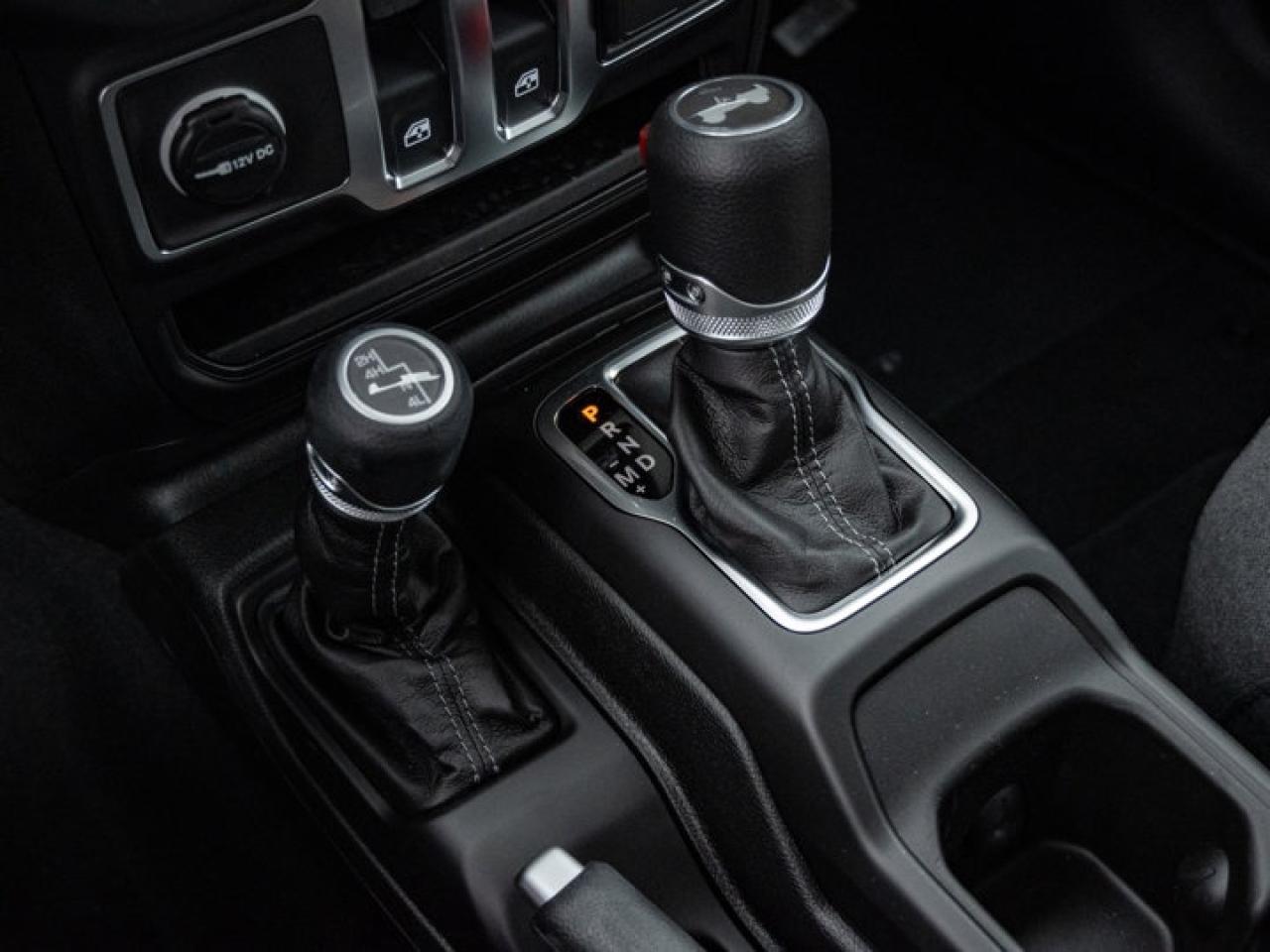 2026 Jeep Wrangler Sport S Photo