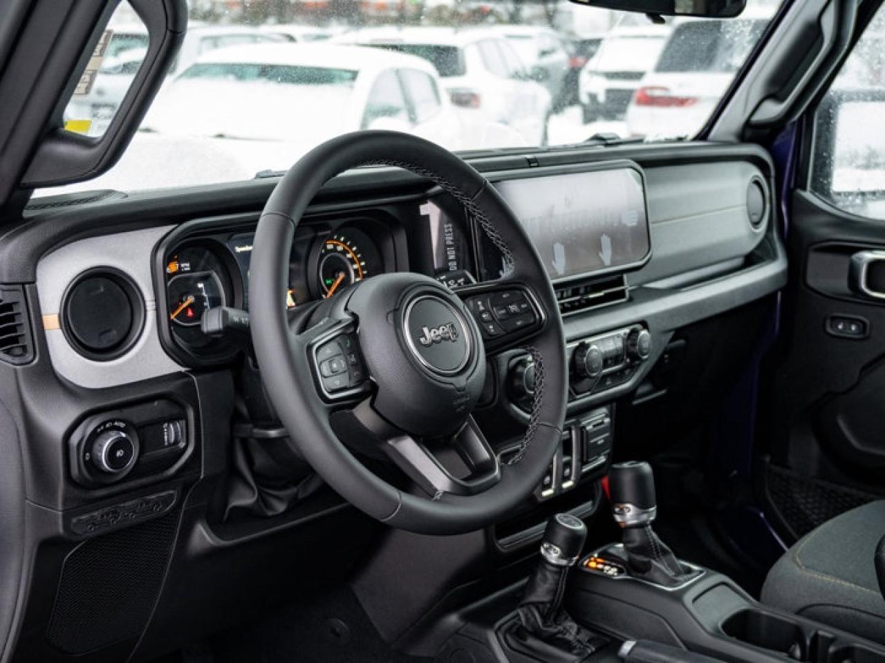 2026 Jeep Wrangler Sport S Photo