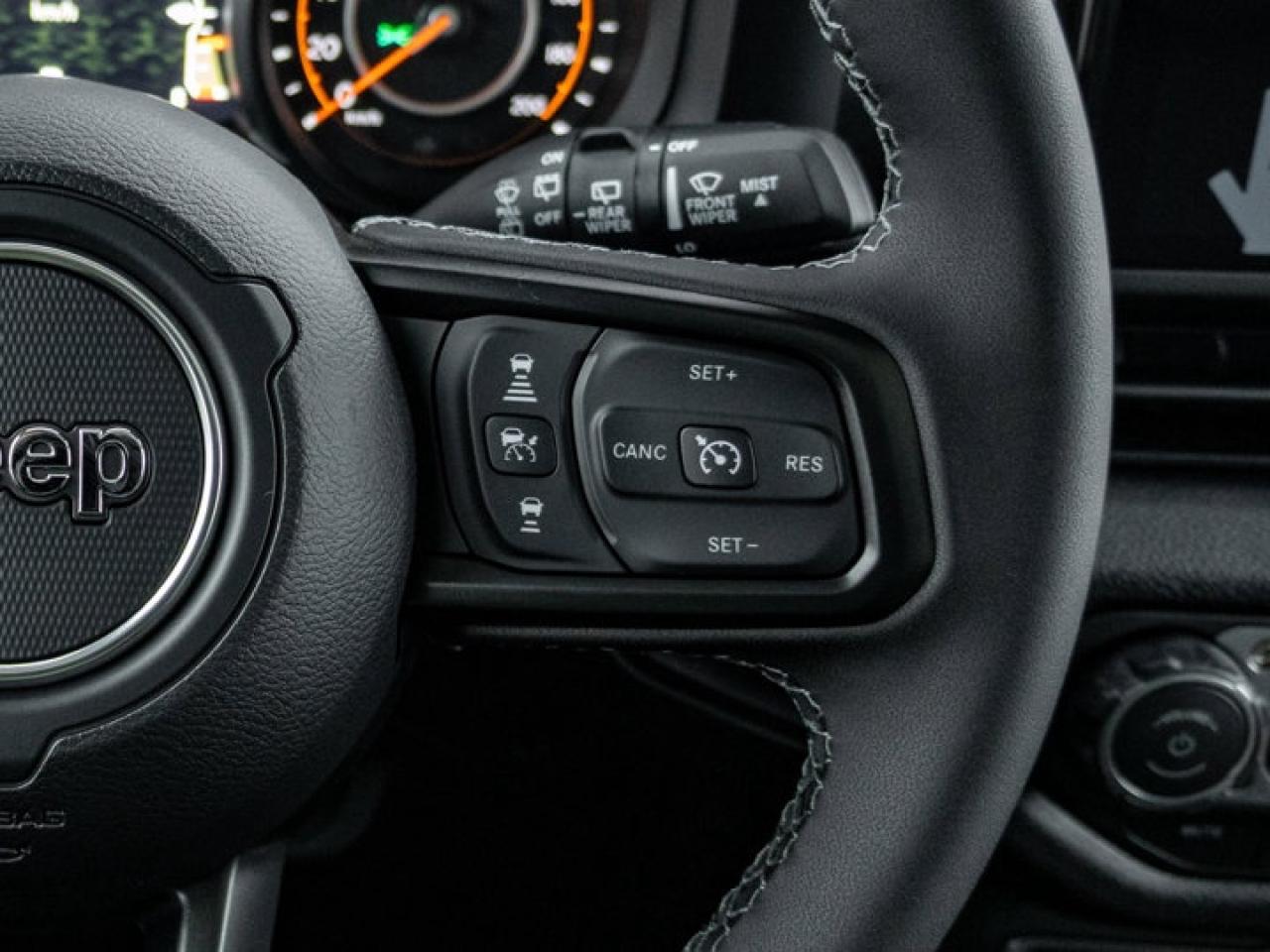 2026 Jeep Wrangler Sport S Photo