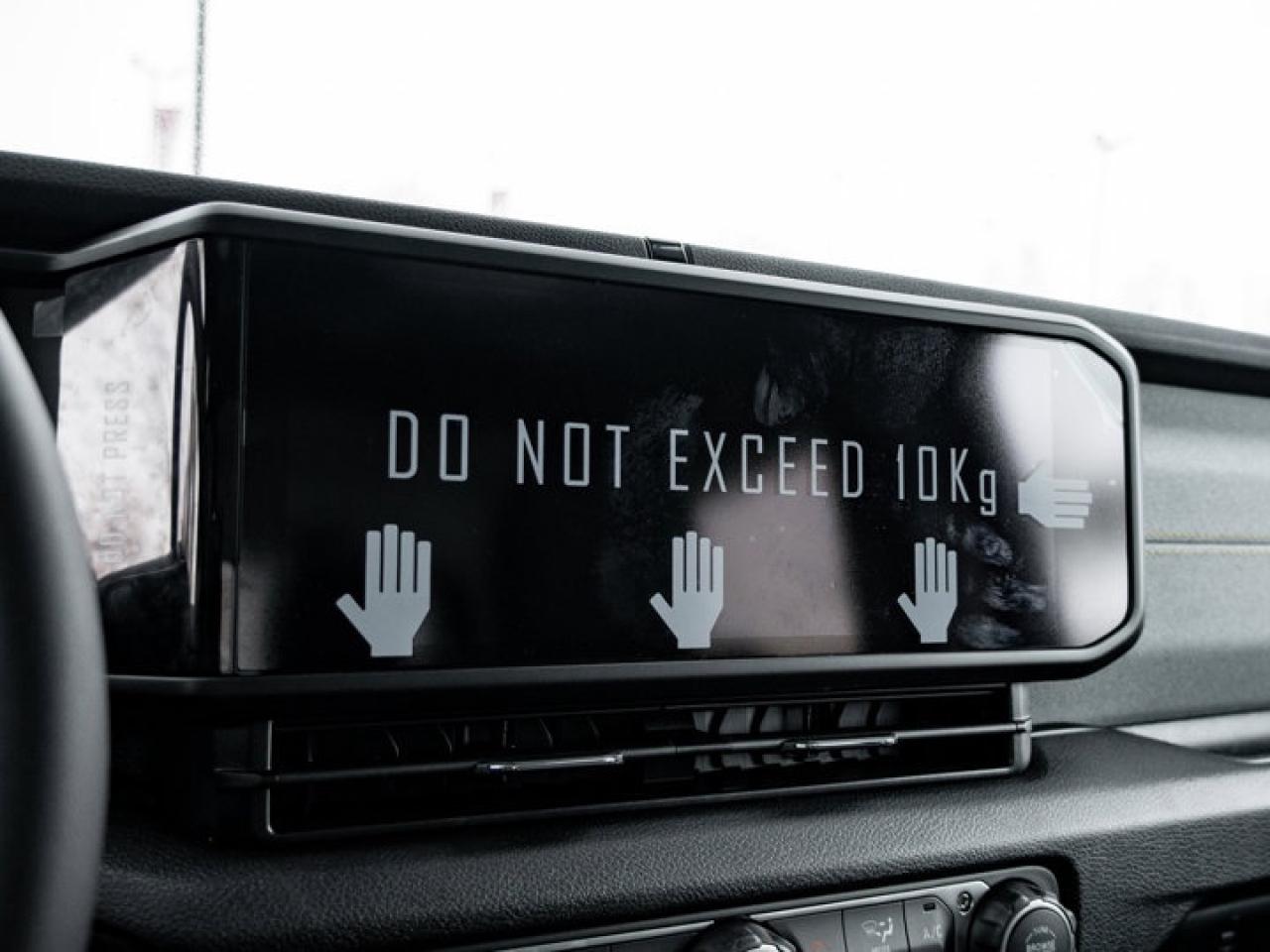 2026 Jeep Wrangler Sport S Photo