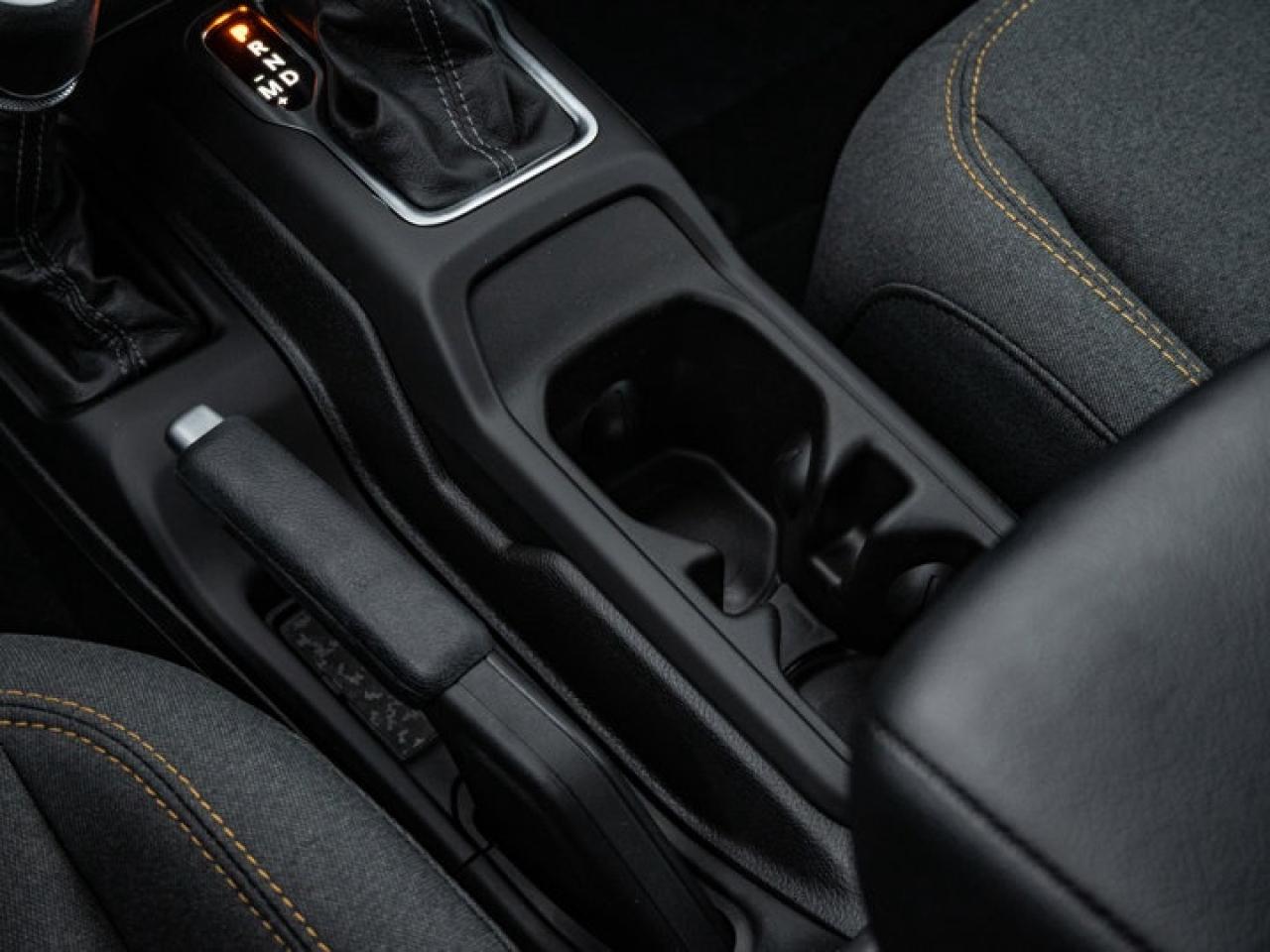 2026 Jeep Wrangler Sport S Photo