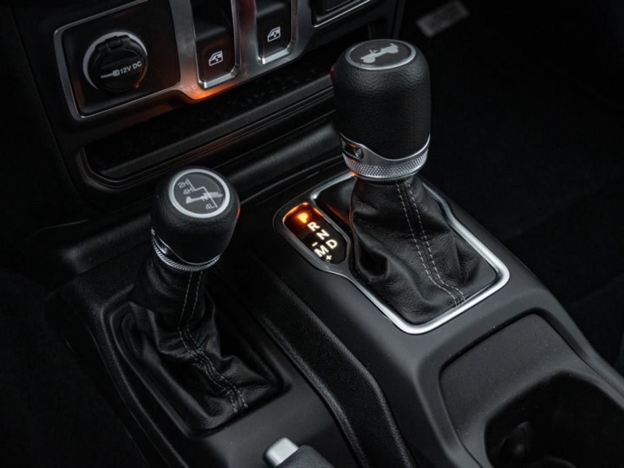 2026 Jeep Wrangler Sport S Photo