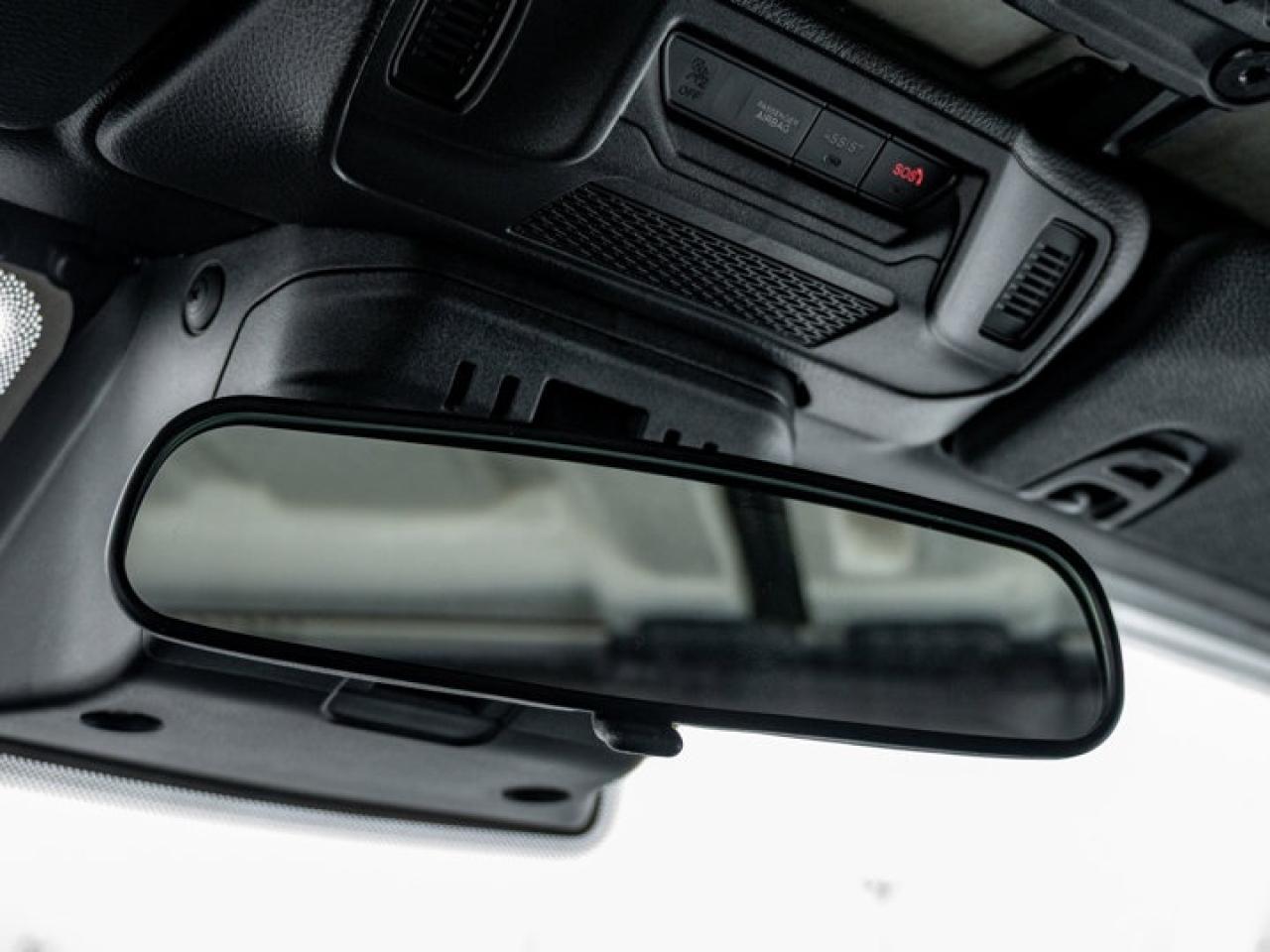 2026 Jeep Wrangler Sport S Photo