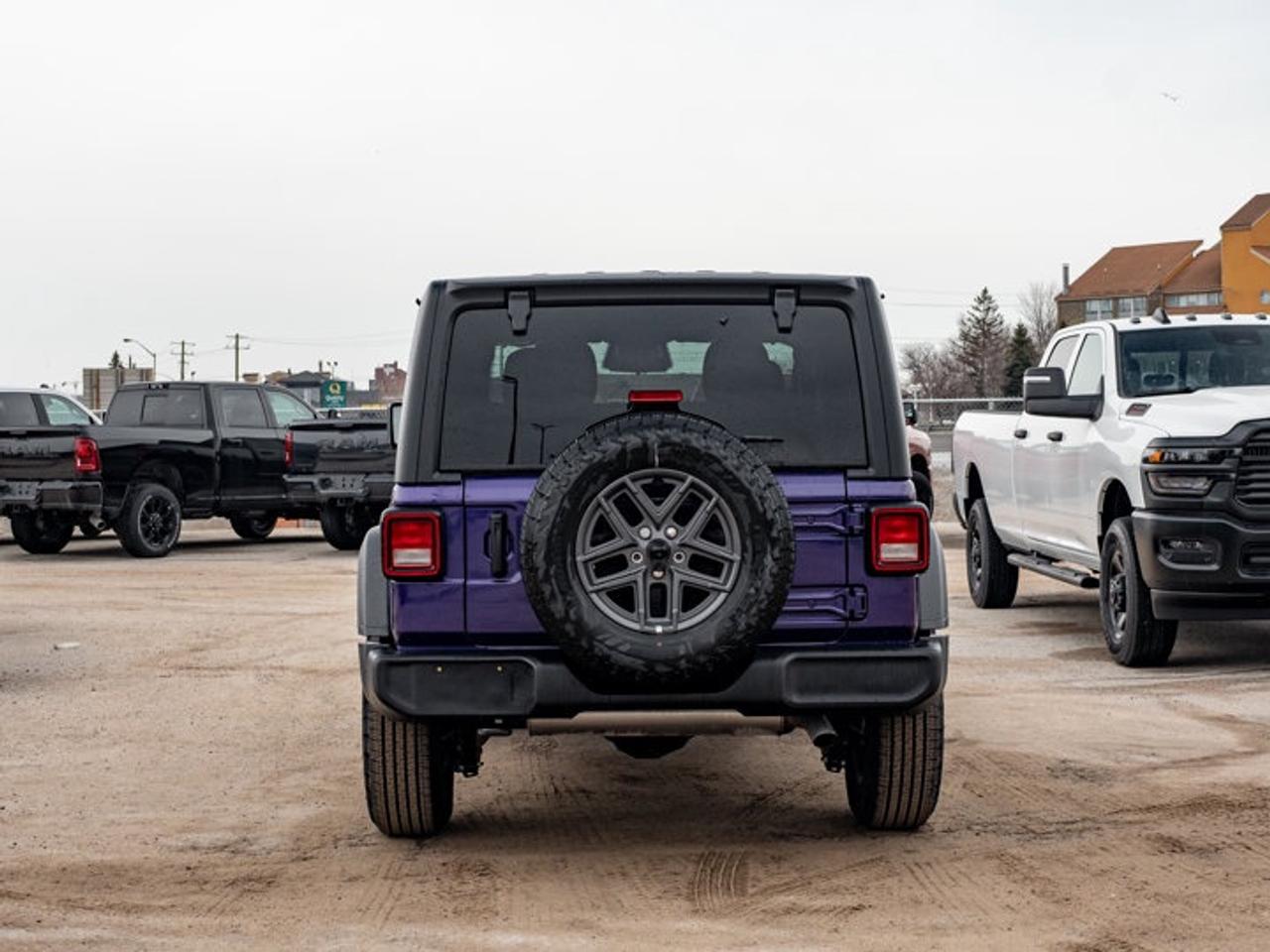 2026 Jeep Wrangler Sport S Photo