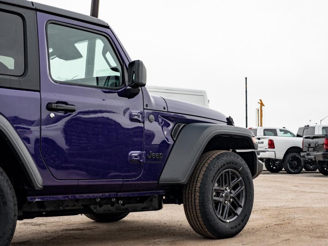 2026 Jeep Wrangler Sport S Photo