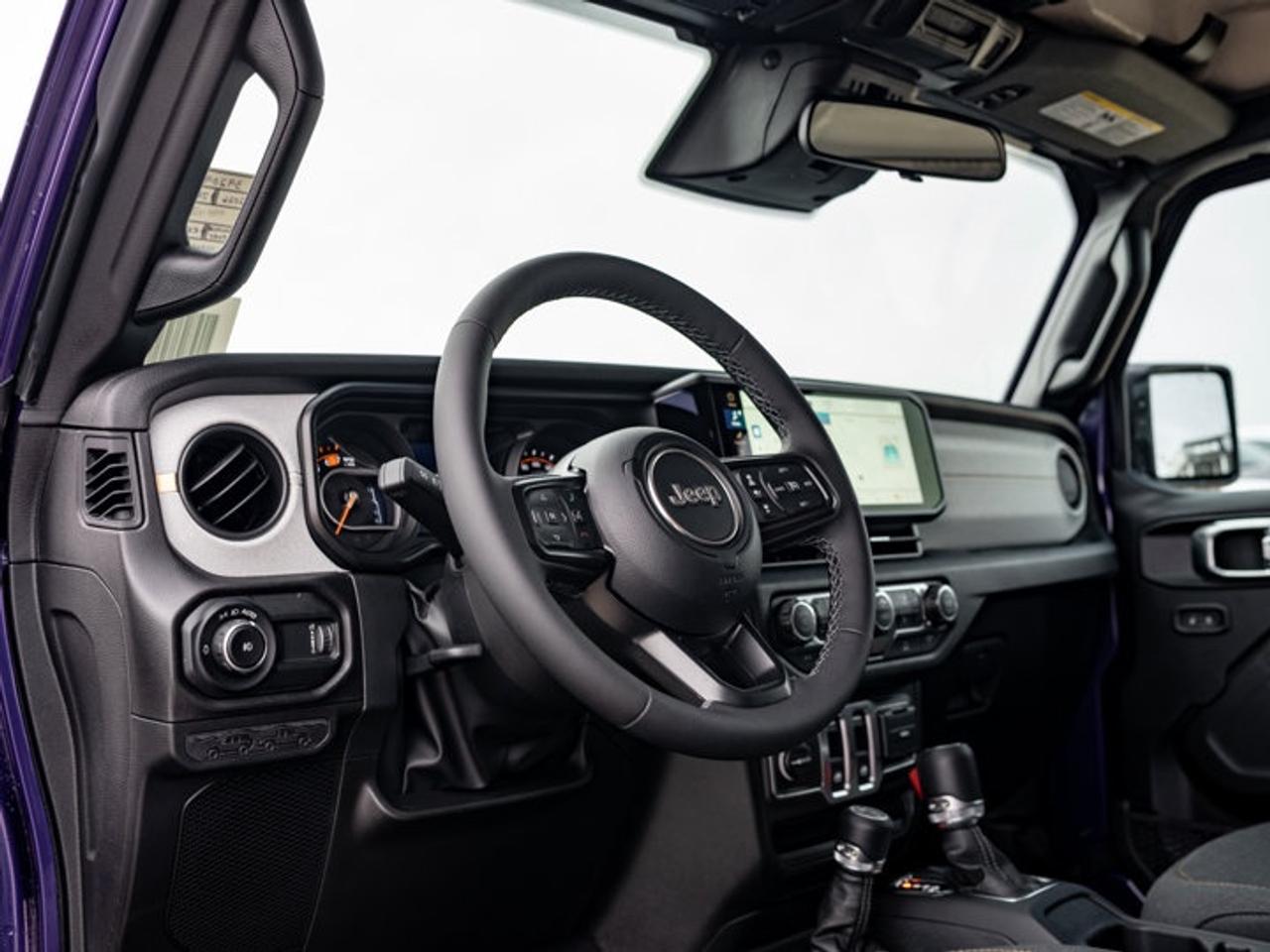 2026 Jeep Wrangler Sport S Photo