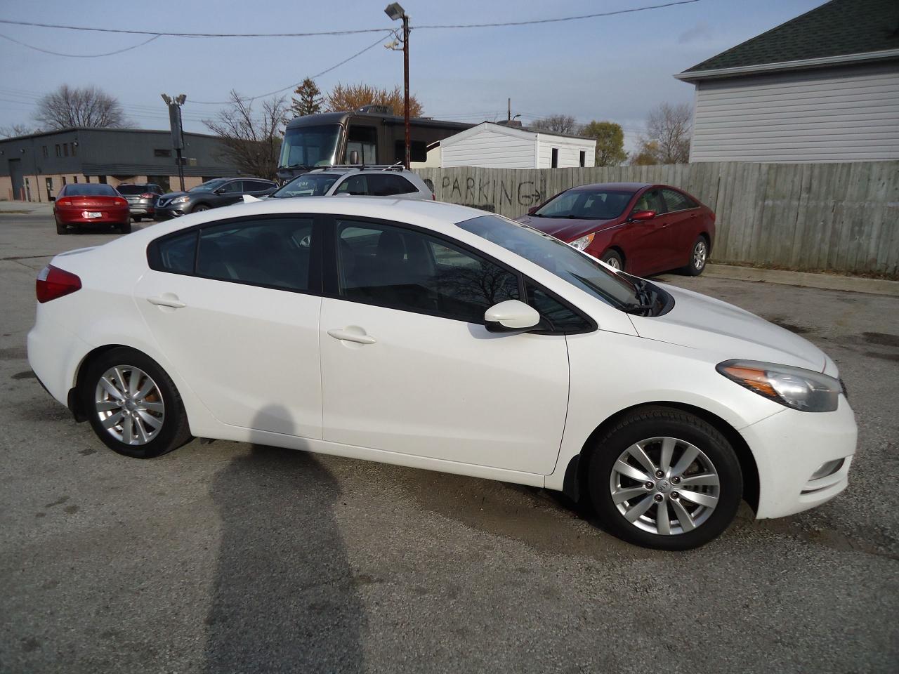 2016 Kia Forte 4dr Sdn Auto LX - Photo #2