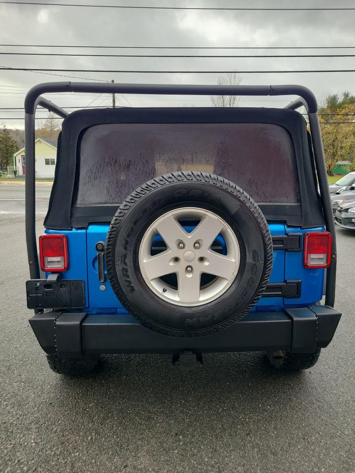 2016 Jeep Wrangler SPORT - Photo #4