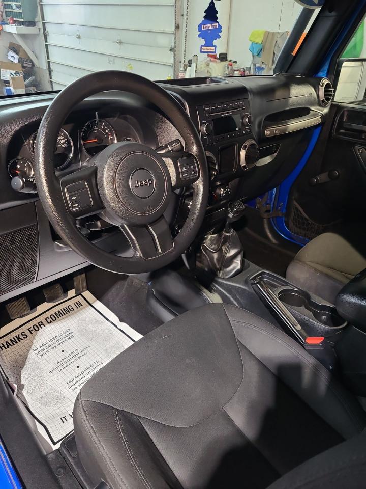 2016 Jeep Wrangler SPORT - Photo #5
