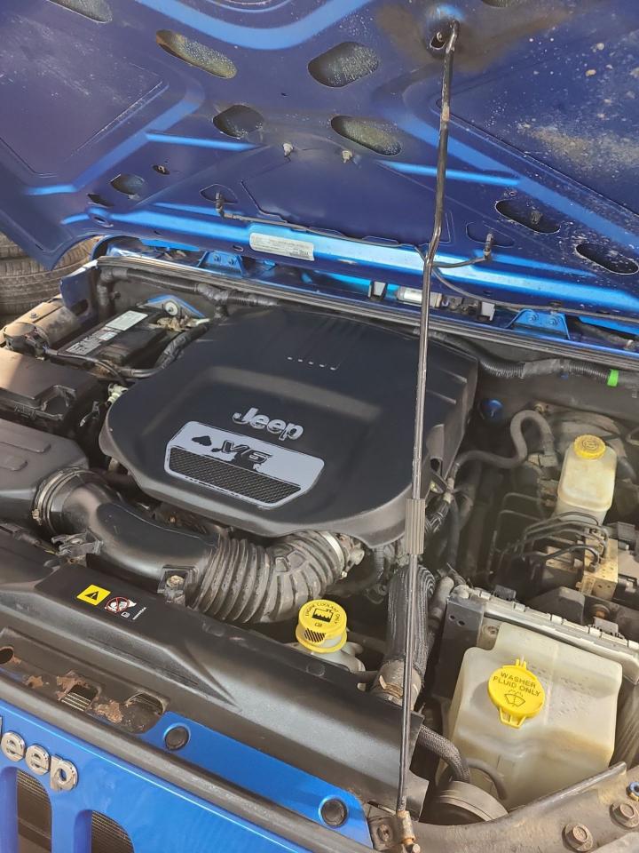 2016 Jeep Wrangler SPORT - Photo #8