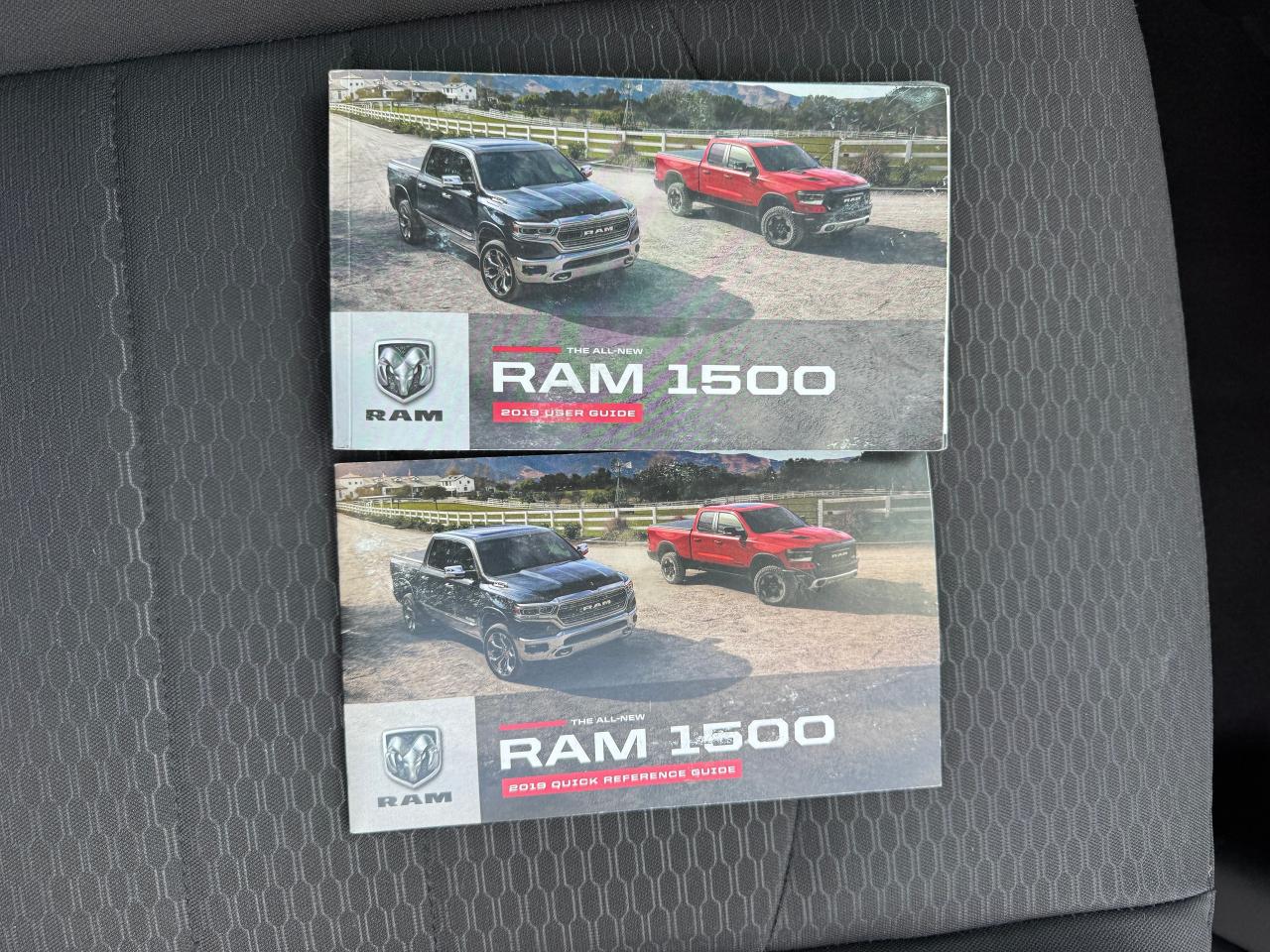 2019 RAM 1500 Classic Express 4x4 Quad 3.6L V6+ApplePlay+CLEAN CARFAX Photo27