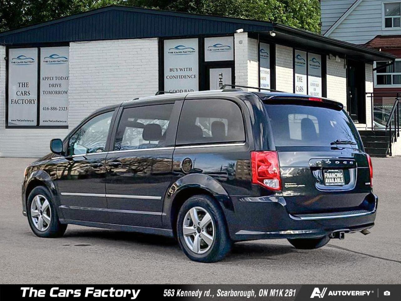 2016 Dodge Grand Caravan Crew Plus Leather/ Navigation /Sunroof /Camera! - Photo #4