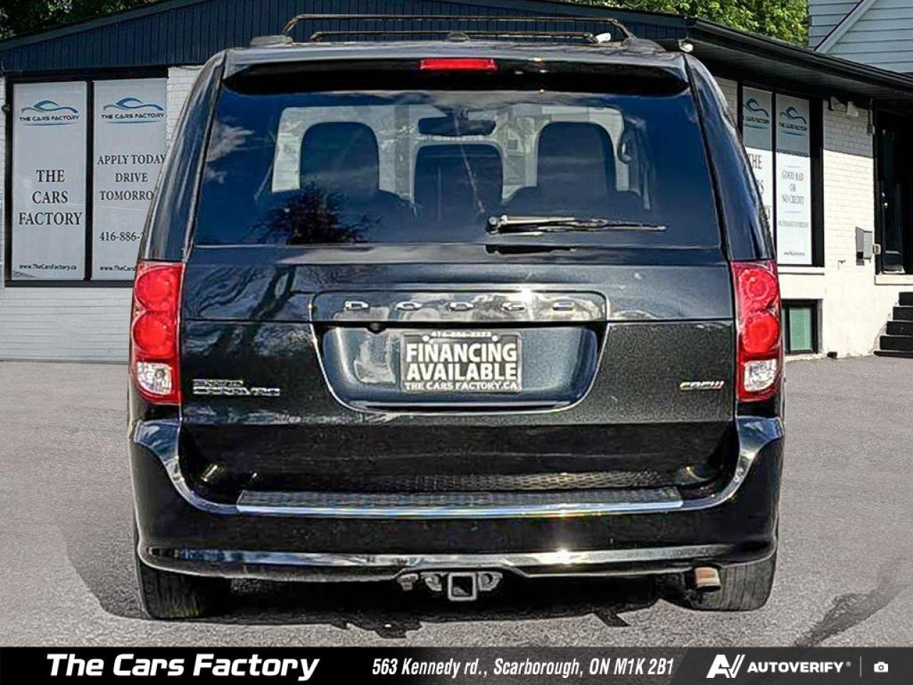 2016 Dodge Grand Caravan Crew Plus Leather/ Navigation /Sunroof /Camera! - Photo #5