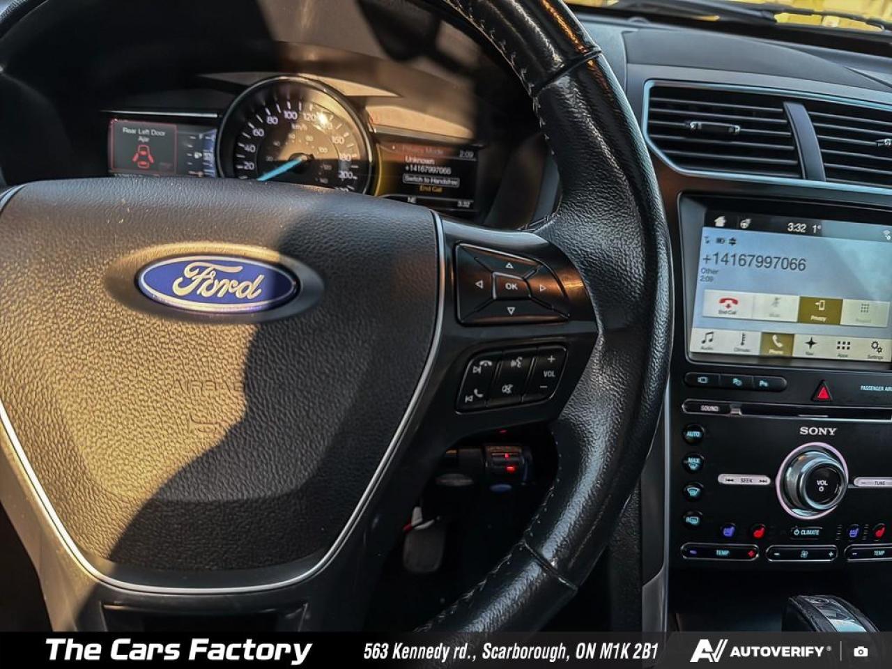 2017 Ford Explorer Limited 4WD – No Accident, Clean & Fully Equipped! - Photo #13