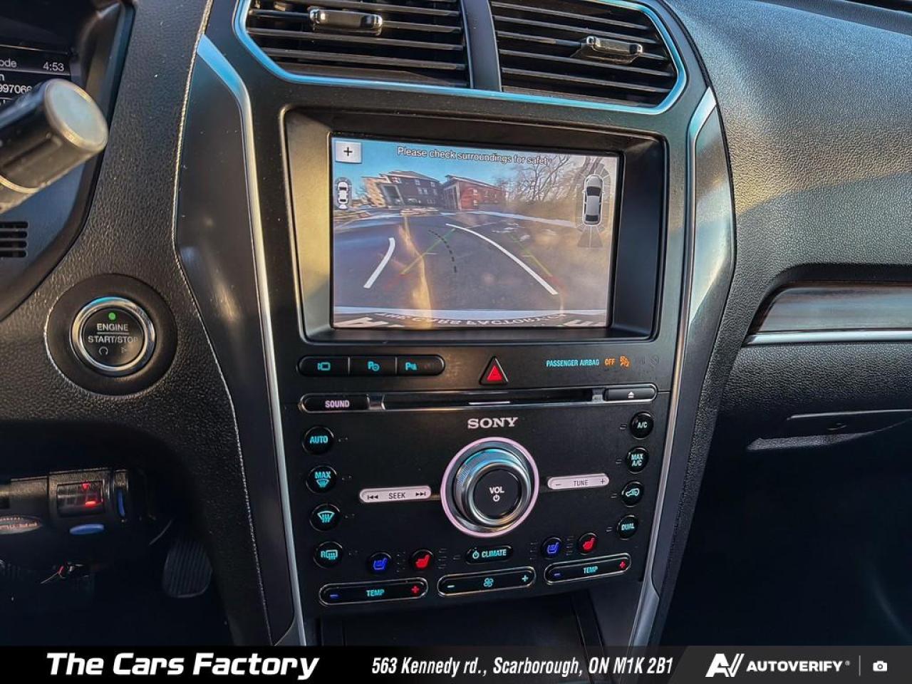 2017 Ford Explorer Limited 4WD – No Accident, Clean & Fully Equipped! - Photo #17