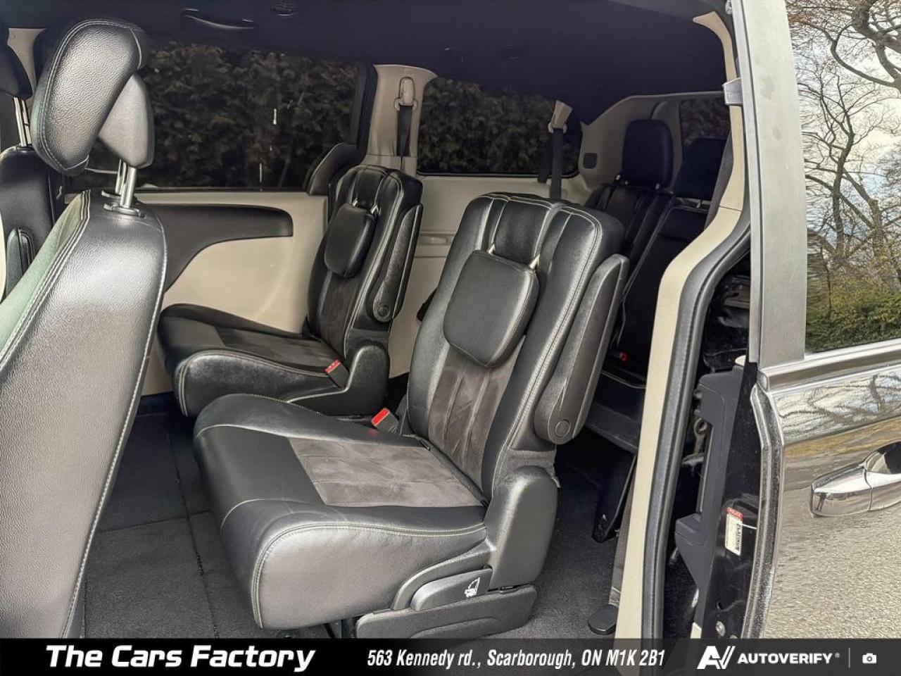 2019 Dodge Grand Caravan SXT Premium Plus Leather/Navigation/ No Accident! - Photo #22