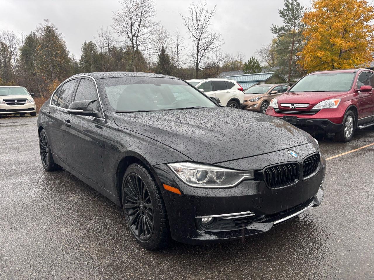 Used 2014 BMW 3 Series 328i xDrive for sale in Gloucester, ON