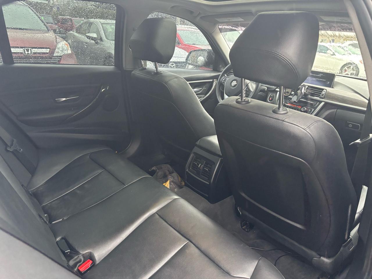 2014 BMW 3 Series 328i xDrive - Photo #17