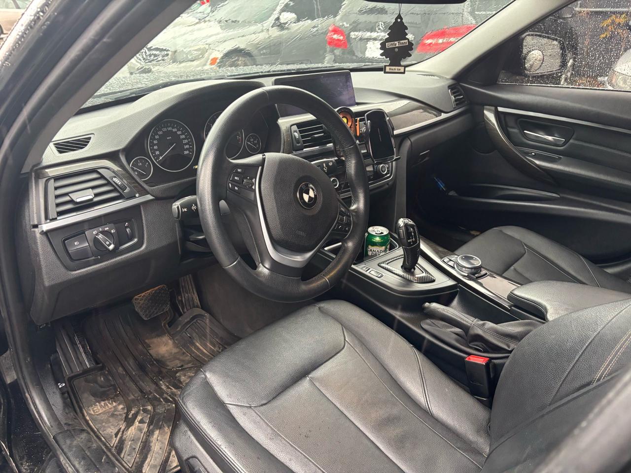 2014 BMW 3 Series 328i xDrive - Photo #9