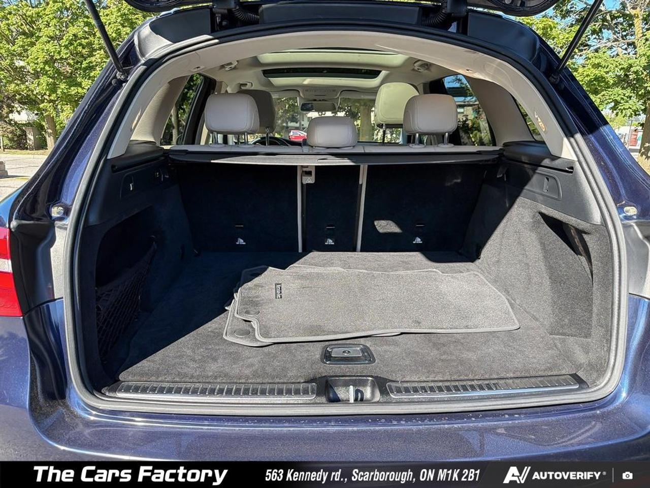 2018 Mercedes-Benz GLC-Class GLC 300 4MATIC 360° Camera 099,255KM Loaded! Photo