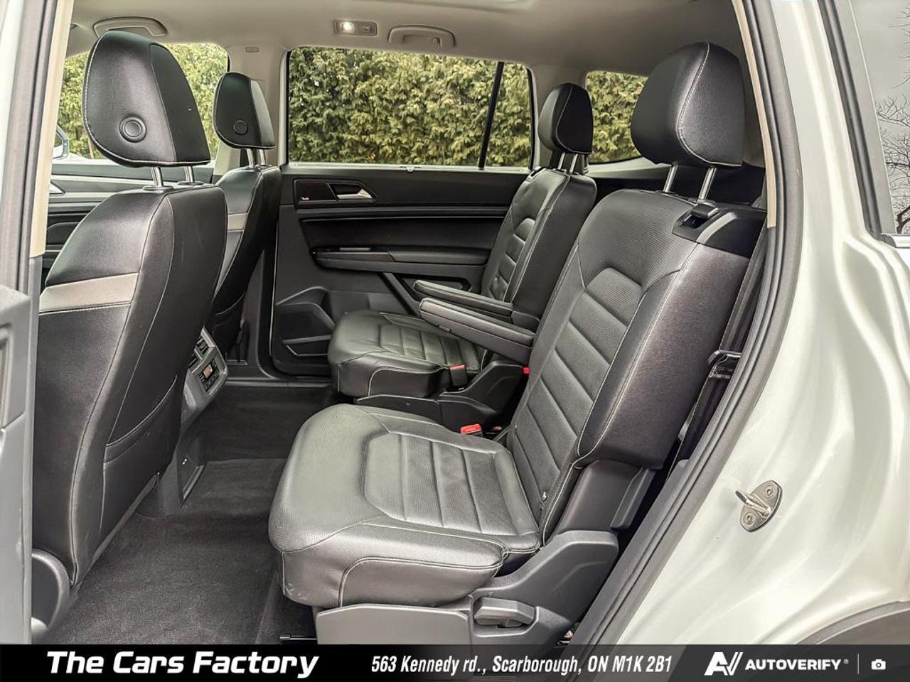 2021 Volkswagen Atlas Execline / R-Line Pkg Fully Loaded! Photo