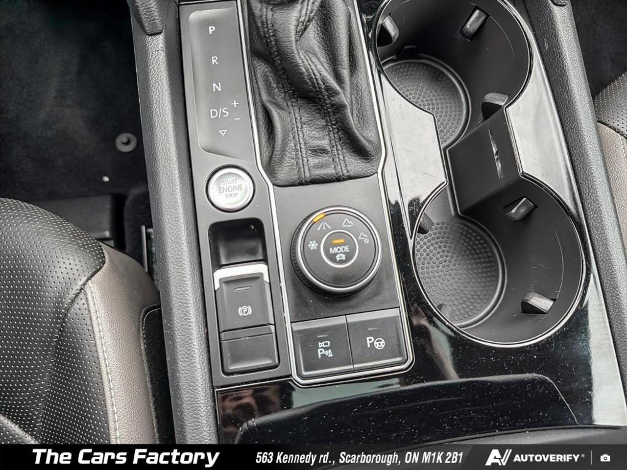 2021 Volkswagen Atlas Execline / R-Line Pkg Fully Loaded! Photo