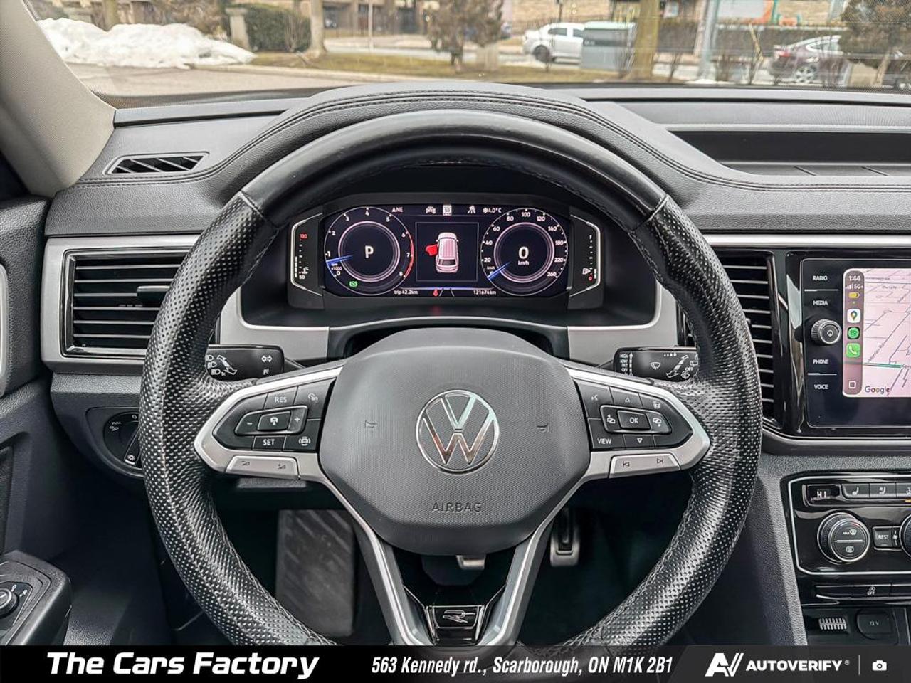 2021 Volkswagen Atlas Execline / R-Line Pkg Fully Loaded! Photo