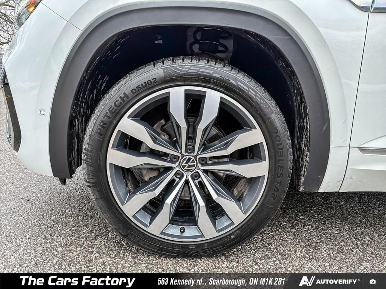 2021 Volkswagen Atlas Execline / R-Line Pkg Fully Loaded! Photo