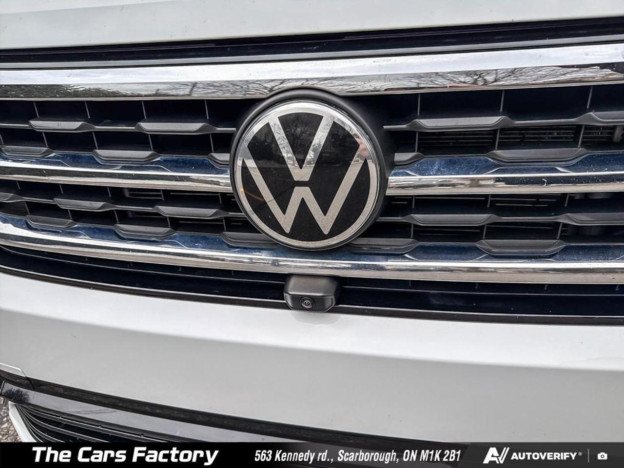2021 Volkswagen Atlas Execline / R-Line Pkg Fully Loaded! Photo