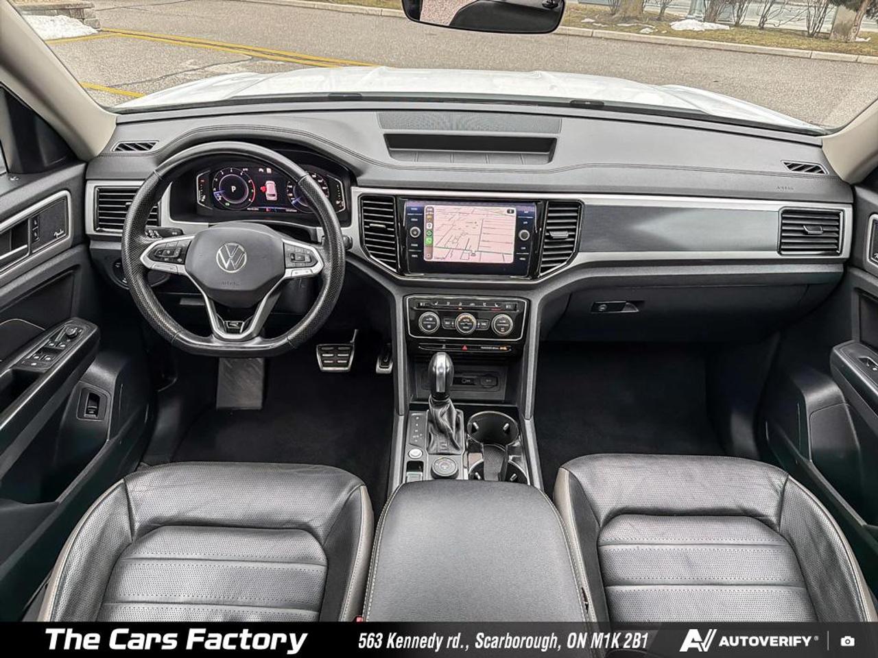 2021 Volkswagen Atlas Execline / R-Line Pkg Fully Loaded! Photo