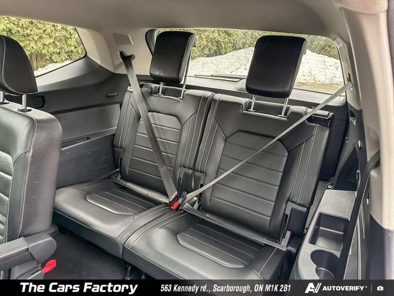 2021 Volkswagen Atlas Execline / R-Line Pkg Fully Loaded! Photo