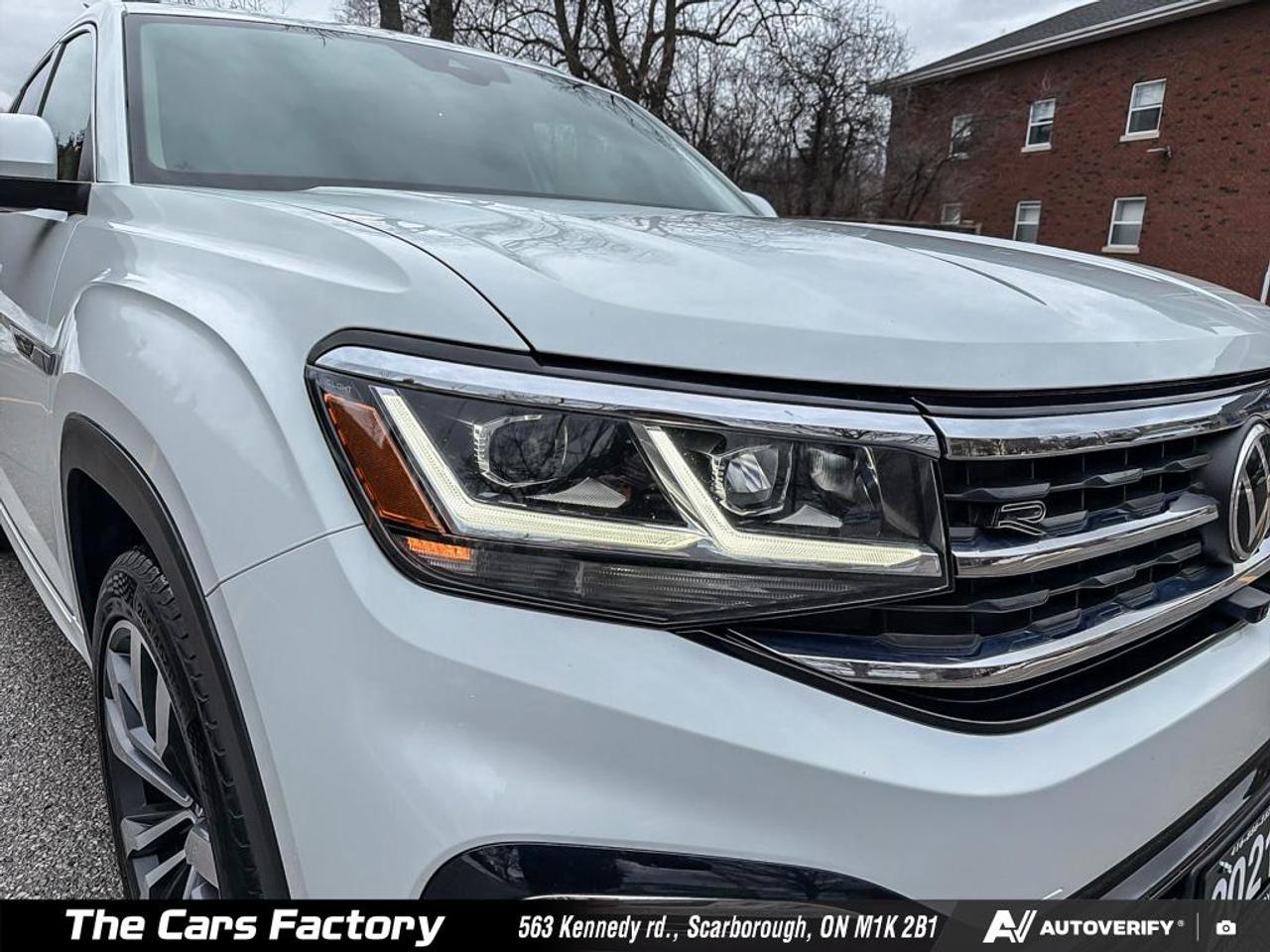 2021 Volkswagen Atlas Execline / R-Line Pkg Fully Loaded! Photo