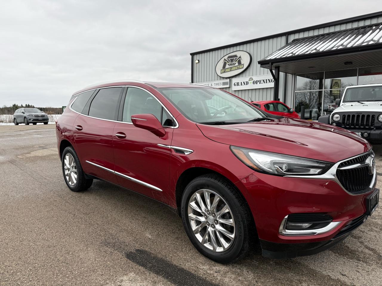 2020 Buick Enclave Essence - Photo #3