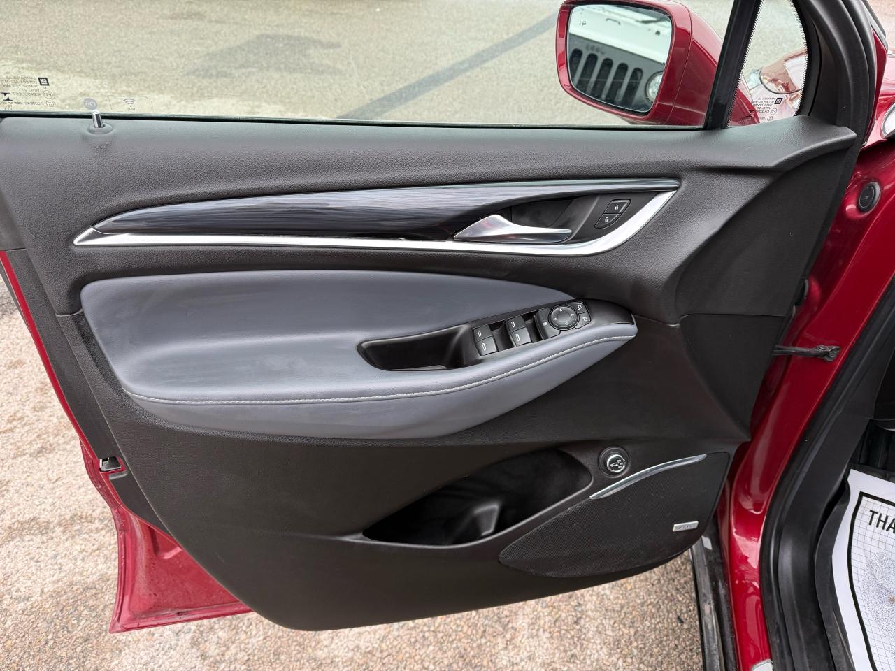 2020 Buick Enclave Essence Photo