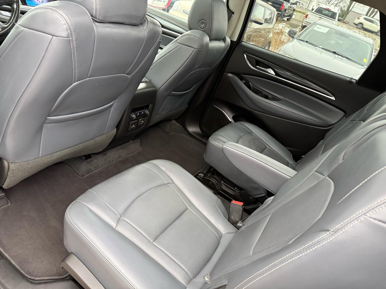 2020 Buick Enclave Essence - Photo #8