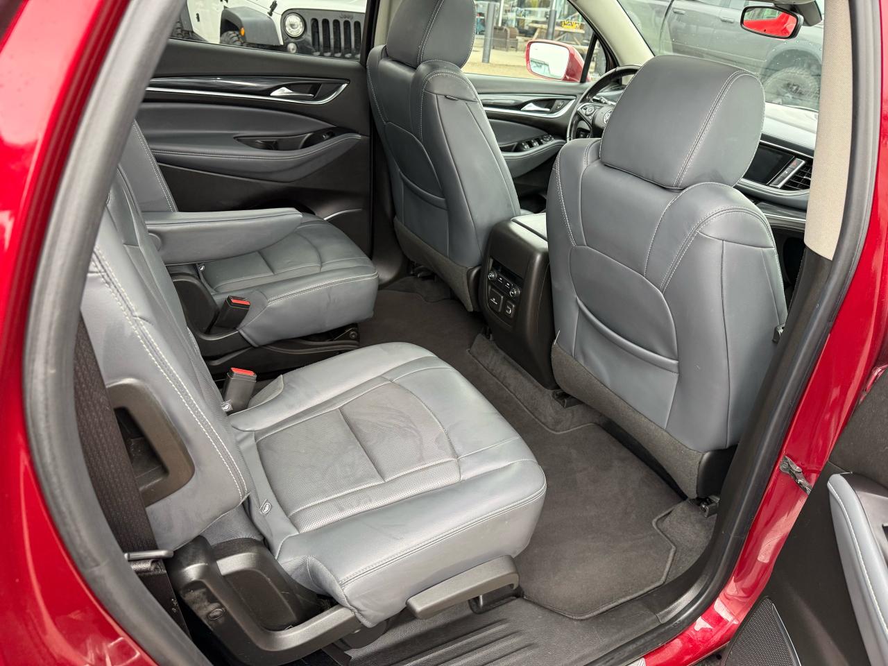 2020 Buick Enclave Essence - Photo #11