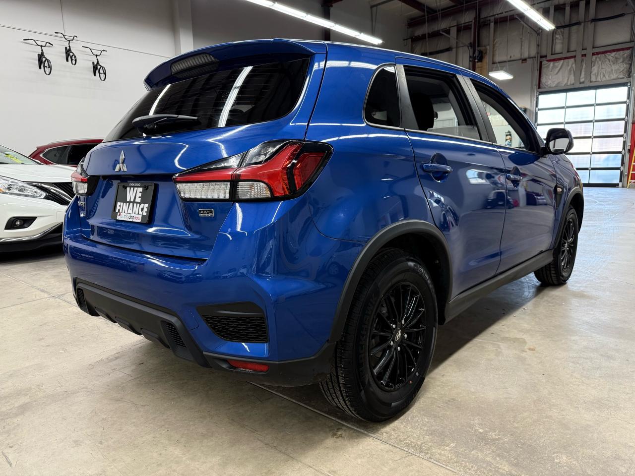 2021 Mitsubishi RVR ES AWC - Photo #6