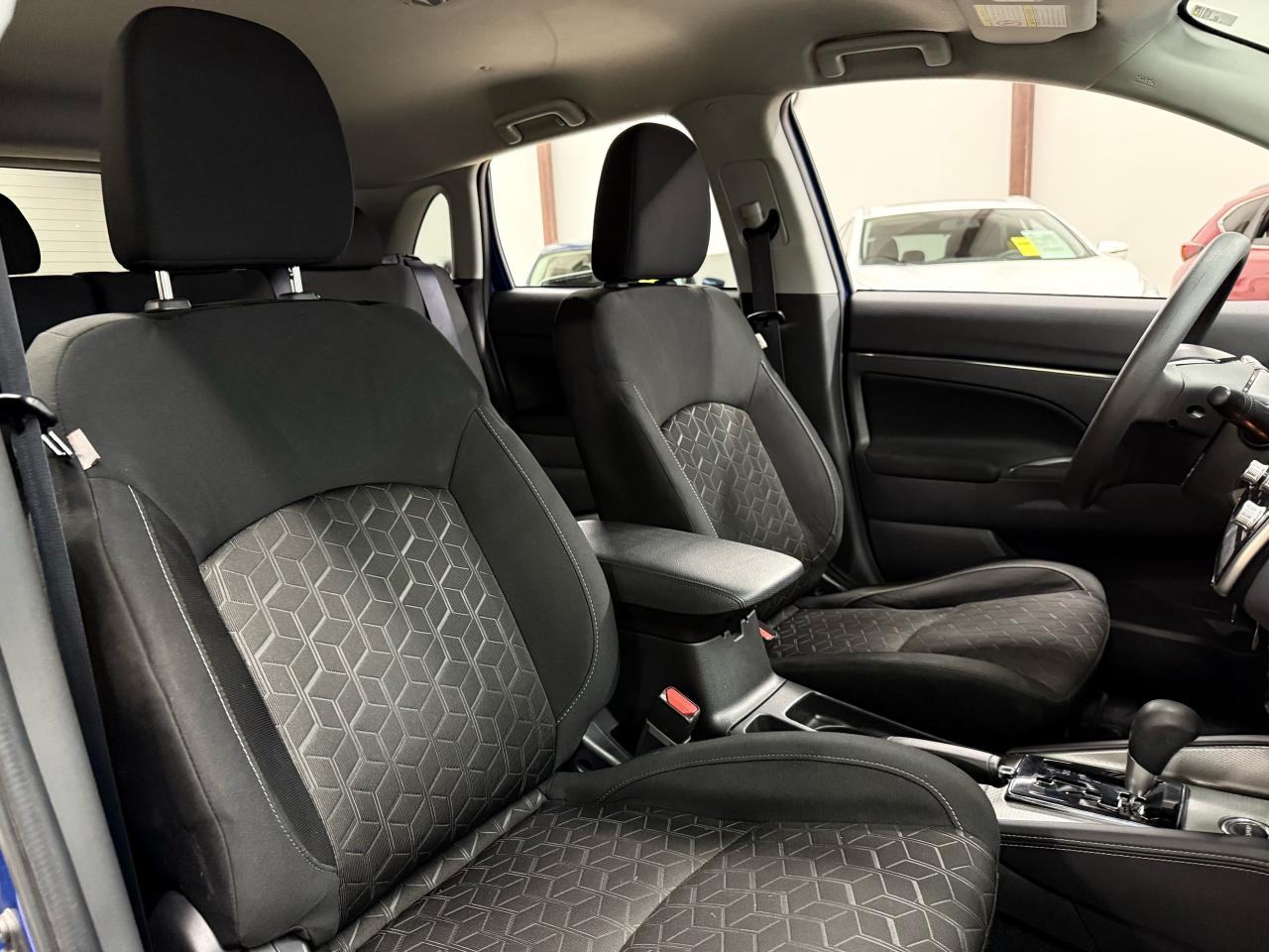 2021 Mitsubishi RVR ES AWC - Photo #20