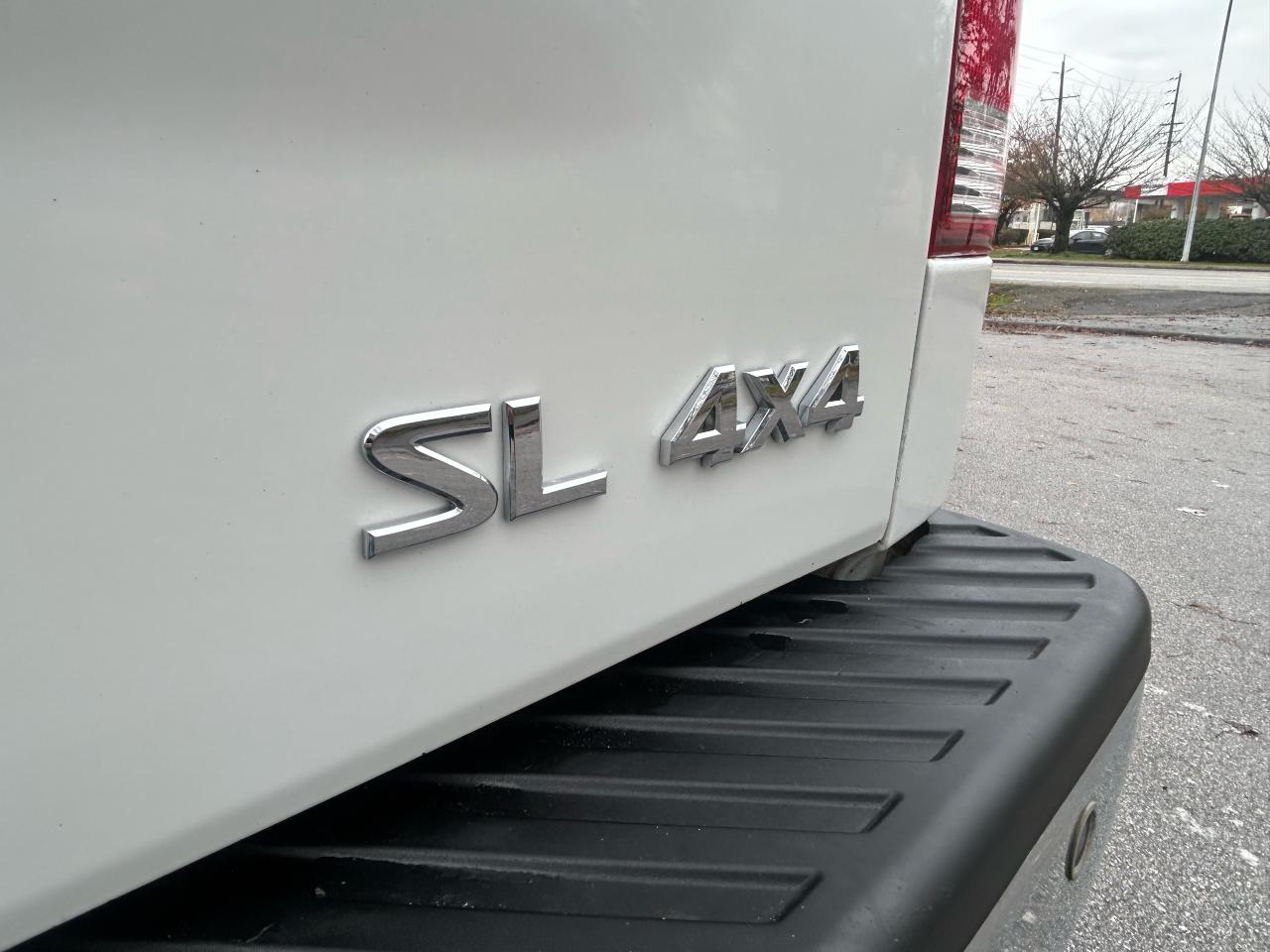 2014 Nissan Titan SL - Photo #15