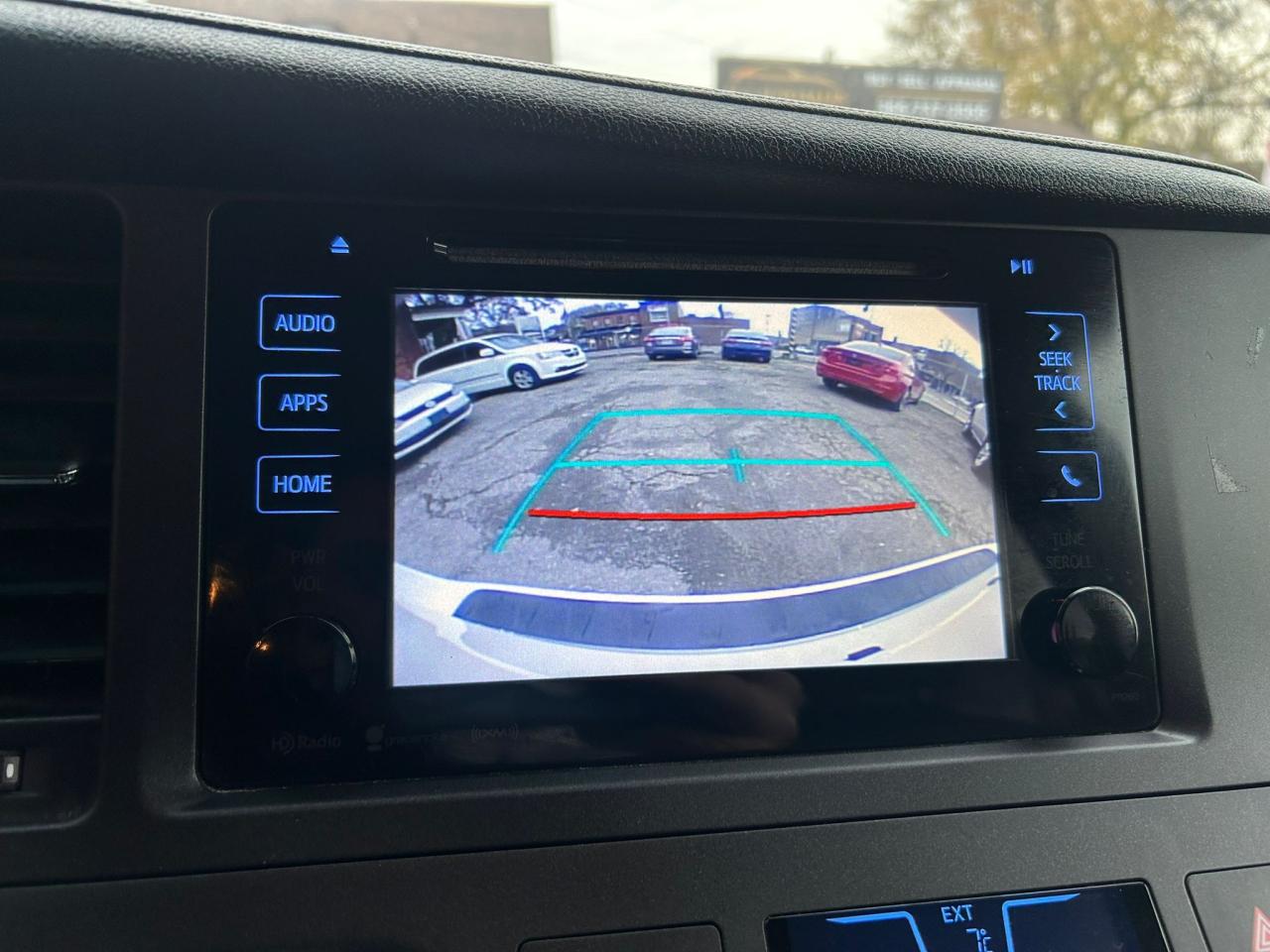 2017 Toyota Sienna 5DR SE 8-PASS FWD - Photo #18