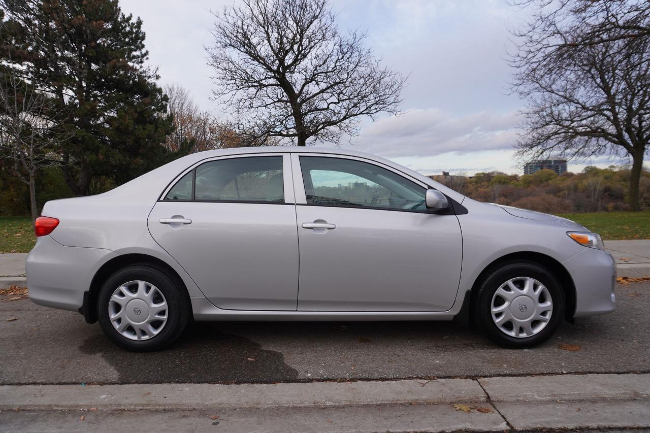 2013 Toyota Corolla NO ACCIDENTS / LOW KM'S / EXCELLENT SHAPE / AUTO Photo4