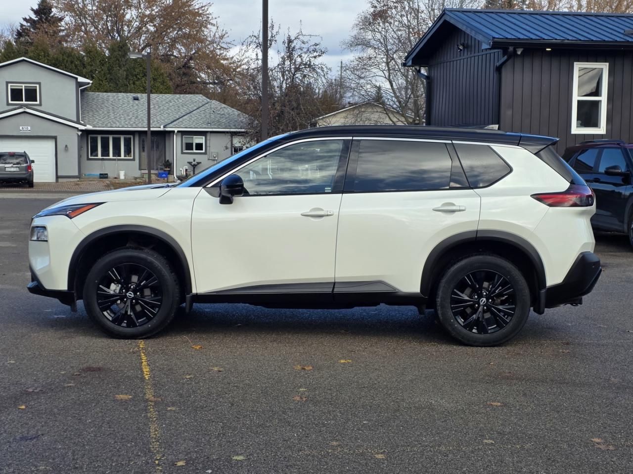 2023 Nissan Rogue SV AWD - Photo #8