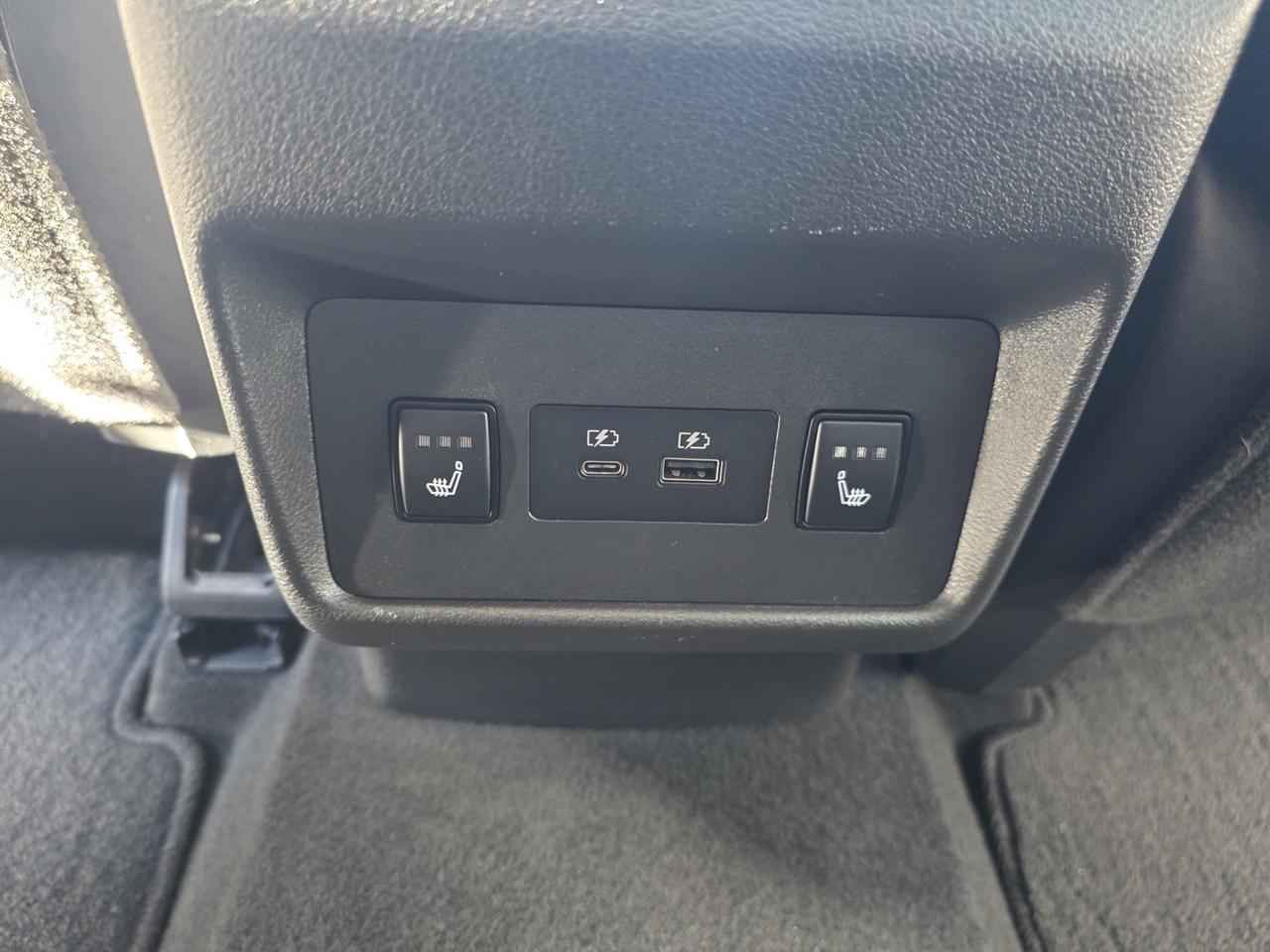 2023 Nissan Rogue SV MIDNIGHT EDITION AWD , Remote Start, Leather, Heated Front Seats Photo