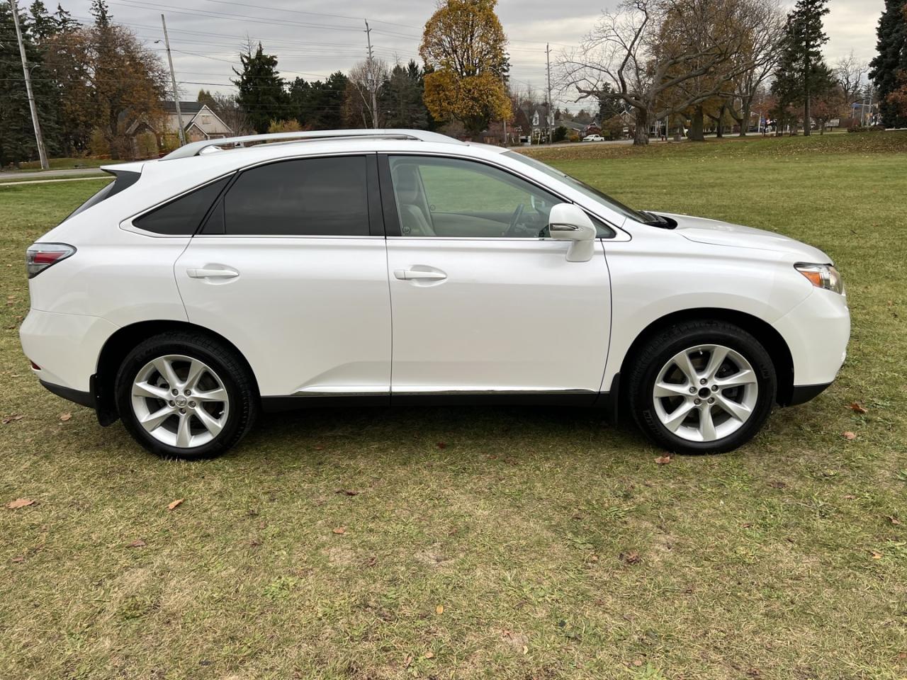 2011 Lexus RX 350 AWD *LIKE NEW Photo