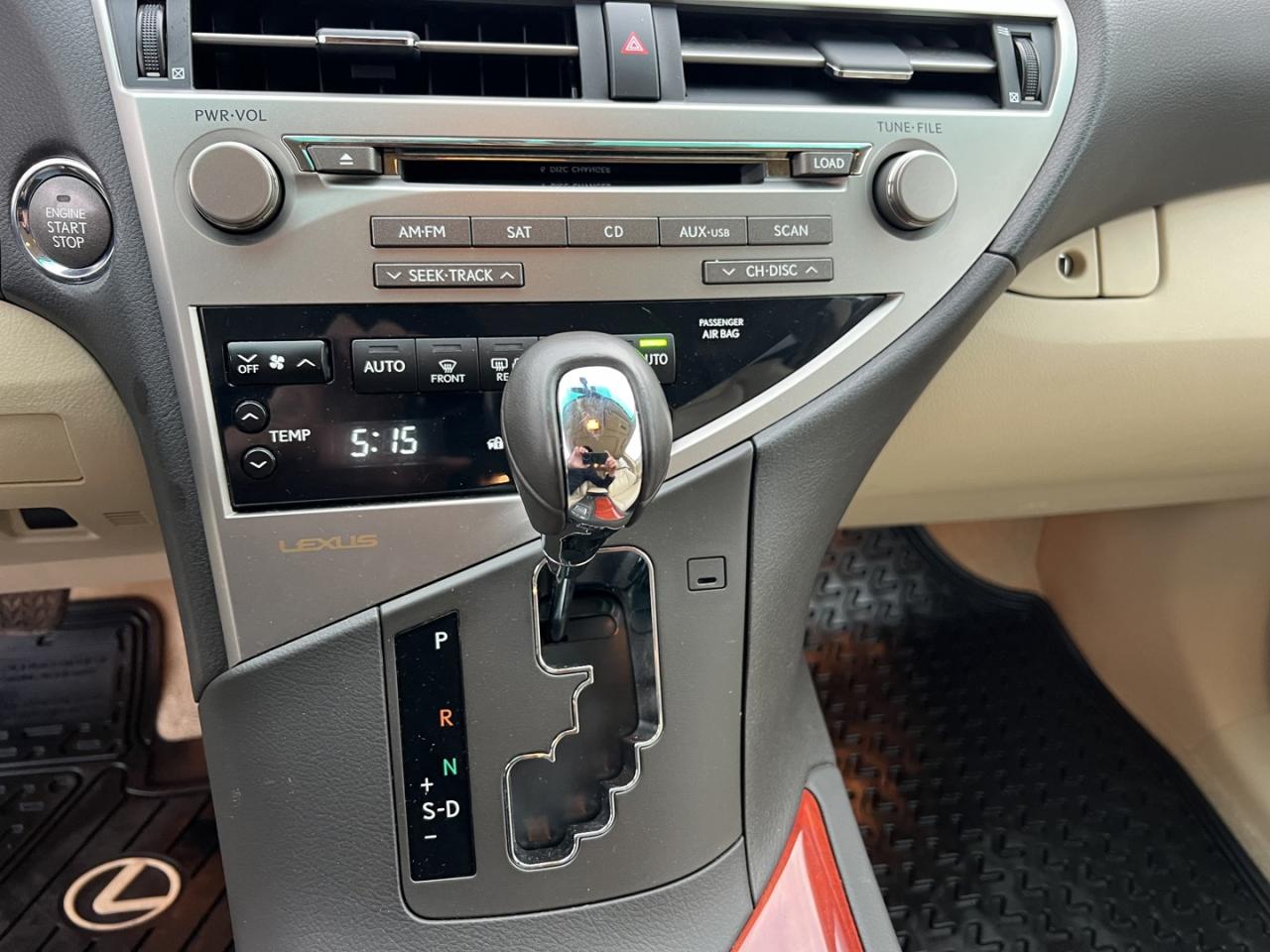 2011 Lexus RX 350 AWD *LIKE NEW Photo