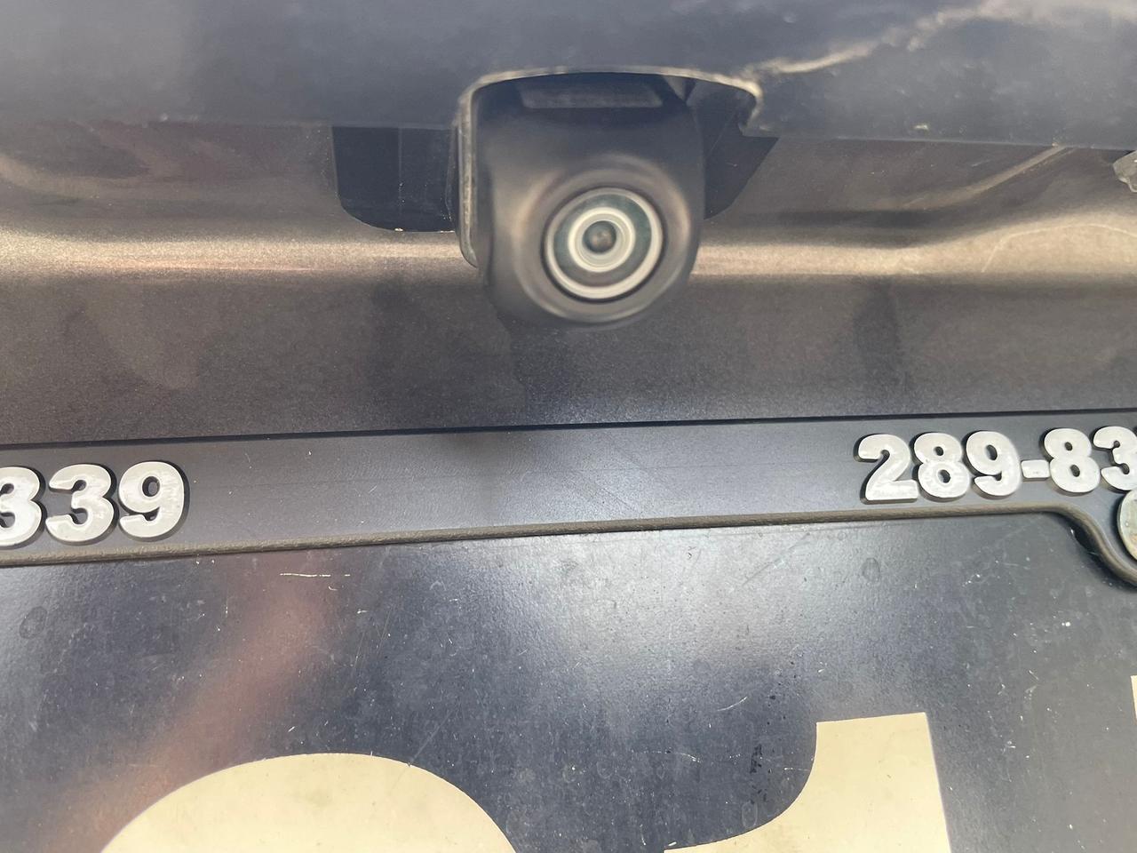 1763158861