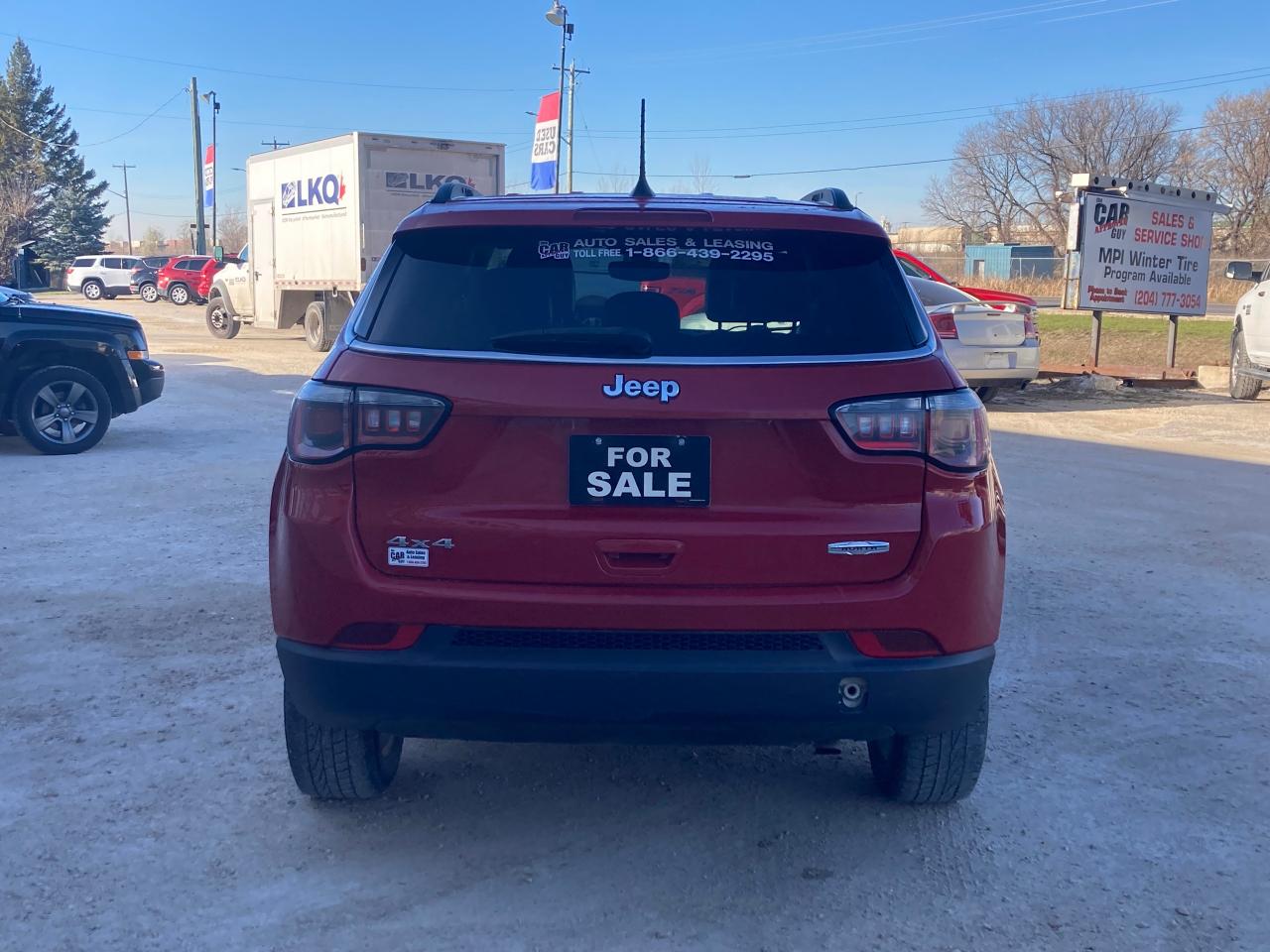 2018 Jeep Compass NORTH 4X4 - Photo #4