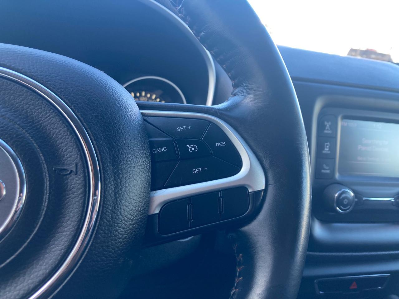 2018 Jeep Compass NORTH 4X4 - Photo #18